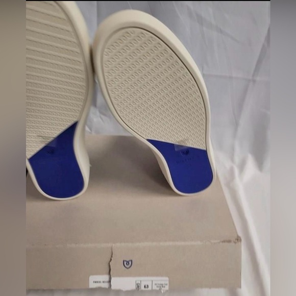 Rothy’s Leopard Print Chelsea Boots - Picture 6 of 6